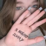 Сигна: зачем она нужна, как выглядит и как не заказать скучное фото с надписью